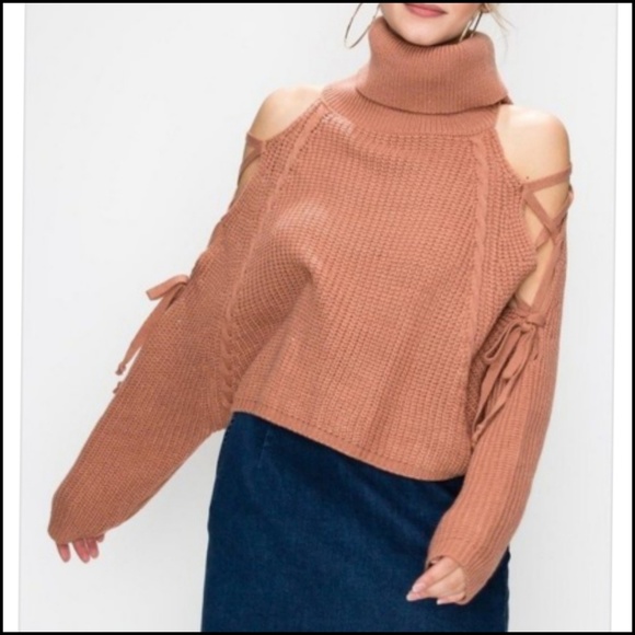 Sweaters - 🍁PULL OVER TURTLE NECK SWEATER